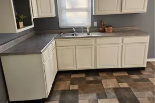 4431 Wolf Rd, Dayton, OH 45416 - Photo 13