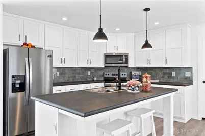 479 Park Hills Crossing #17, Fairborn, OH 45324 - Photo 7