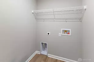 4218 N Golden Clove Bnd, Sugarcreek Twp, OH 45459 - Photo 15