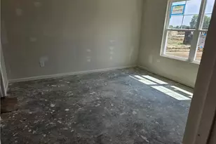 108 Martha Ct, Eaton, OH 45320 - Photo 5