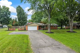 1947 Woodcliffe Dr, Troy, OH 45373 - Photo 43