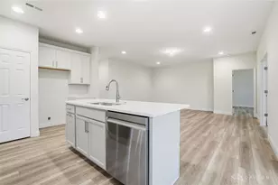 4202 Ellason Ct, Dayton, OH 45440 - Photo 15