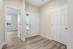 4202 Ellason Ct, Dayton, OH 45440 - Photo 5