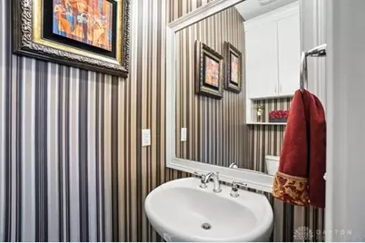 127 Lowe Lane, Dayton, OH 45402 - Photo 17