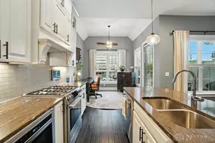 127 Lowe Ln, Dayton, OH 45402 - Photo 13