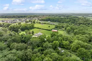 1901 Armstrong Rd, Fairborn, OH 45324 - Photo 57