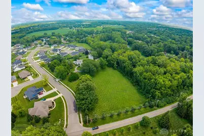 1550 Creekwood Drive, Troy, OH 45373 - Photo 3