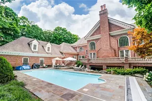 5048 Oak Manor Ct, Kettering, OH 45429 - Photo 5