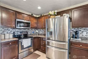 4146 Spicebush Dr, Tipp City, OH 45371 - Photo 23