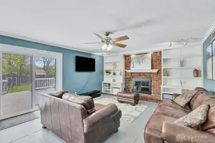 7974 Thistlewood Dr, West Chester, OH 45069 - Photo 15