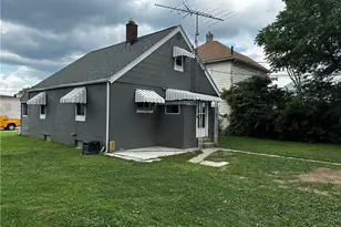 1020 Saint Adelbert Ave, Dayton, OH 45404 - Photo 5