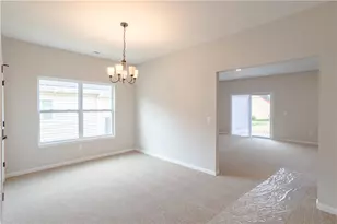2047 Ravenwood Ave, Dayton, OH 45406 - Photo 5