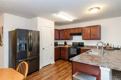 219 Riesling Drive, Union, OH 45322 - Photo 9