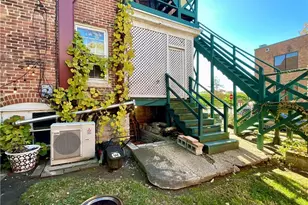 47 W Riverview Ave, Dayton, OH 45405 - Photo 9