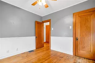 201 E Pearl St, Wapakoneta, OH 45895 - Photo 31