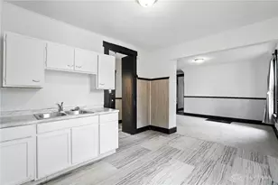 21 W Main St, West Carrollton, OH 45449 - Photo 11