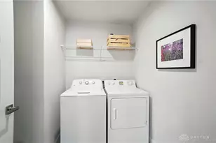 6777 Crystal Harbour Dr, Middletown, OH 45042 - Photo 19