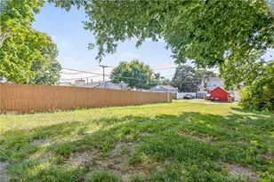 736 S Wayne St, Piqua, OH 45356 - Photo 27