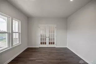 5166 Catalpa Dr, Tipp City, OH 45371 - Photo 9