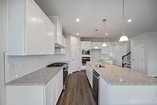 5166 Catalpa Dr, Tipp City, OH 45371 - Photo 13