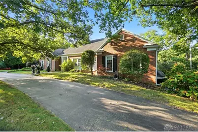 3993 Applewood Lane, Dayton, OH 45429 - Photo 5