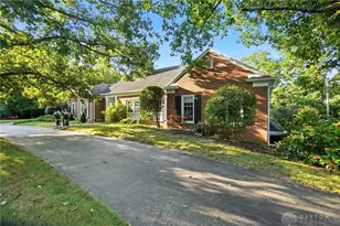 3993 Applewood Ln, Dayton, OH 45429 - Photo 5