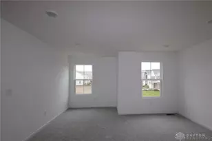 460 Crossing Ln, Miami Township, OH 45449 - Photo 19