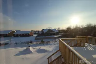 460 Crossing Ln, Miami Township, OH 45449 - Photo 7