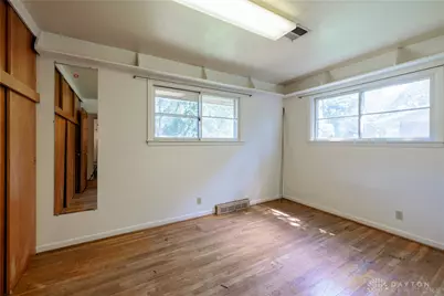 1302 Shawnee Drive, Yellow Springs Vlg, OH 45387 - Photo 11