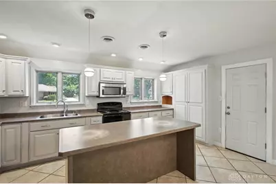 2021 Stayman Drive, Kettering, OH 45440 - Photo 9