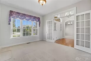 295 Stratford Ln, Beavercreek Twp, OH 45385 - Photo 7