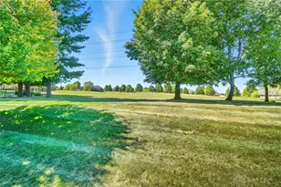 295 Stratford Ln, Beavercreek Twp, OH 45385 - Photo 35