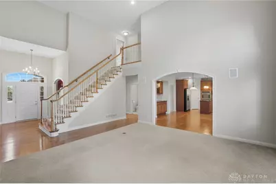 295 Stratford Lane, Beavercreek Twp, OH 45385 - Photo 9