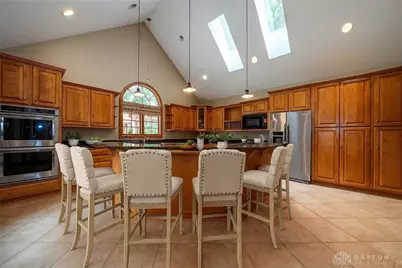 2940 Stonewall Drive, Beavercreek, OH 45434 - Photo 3