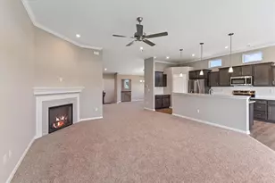 5366 Augusta Dr, Turtlecreek Twp, OH 45036 - Photo 9