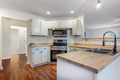 600 W Martindale Road, Englewood, OH 45322 - Photo 7