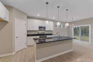 1101 Arden Way, Fairborn, OH 45324 - Photo 3