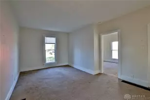 21 S Buckles Ave, Jamestown Vlg, OH 45335 - Photo 5