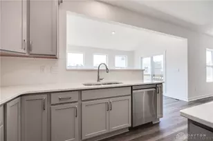 85 Chestnut St, Springboro, OH 45066 - Photo 15