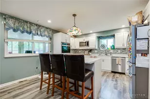 1000 Skyview Dr, West Carrollton, OH 45449 - Photo 15