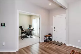 766 Hunters Run Dr, Brookville, OH 45309 - Photo 5