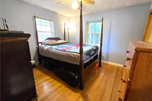 1290 Red Oaks Cir, Springfield, OH 45506 - Photo 7