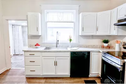 210 W Spring Street, Eaton, OH 45320 - Photo 9