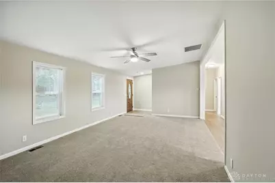 136 E Broadway Street, Urbana, OH 43078 - Photo 9