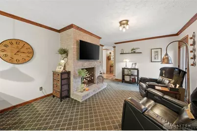 703 Dorchester Drive, Springfield, OH 45506 - Photo 15