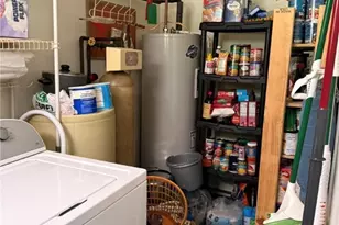 700 W Cherry St, New Paris, OH 45347 - Photo 15