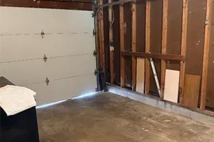 700 W Cherry St, New Paris, OH 45347 - Photo 17