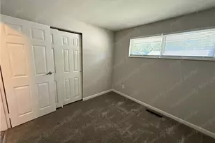 5678 Tomberg St, Dayton, OH 45424 - Photo 19