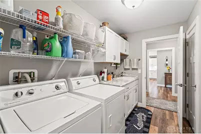 813 W Bentley Circle, Troy, OH 45373 - Photo 35