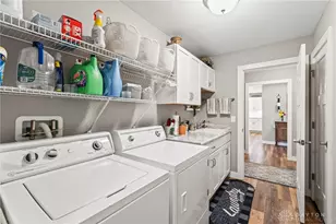 813 W Bentley Cir, Troy, OH 45373 - Photo 35